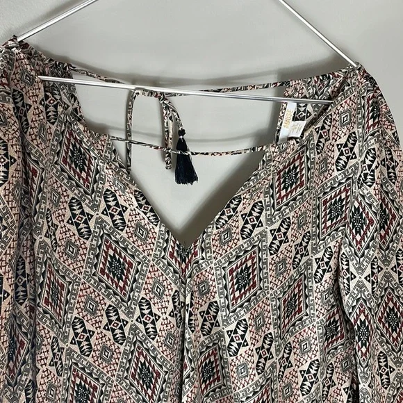 Amuse Society > Aztec Dress Small - Picture 5 of 10